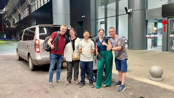 Siem Reap to Phnom Penh Taxi Private Transfer