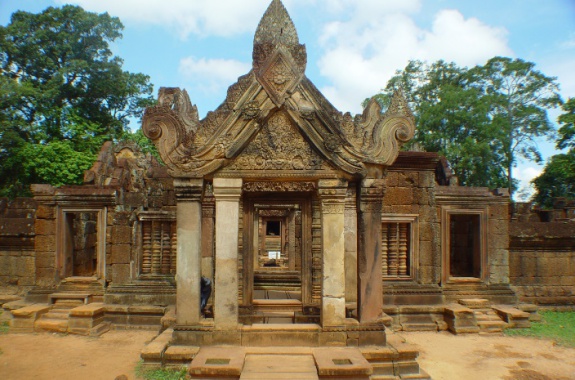 Banteay Srei Temple