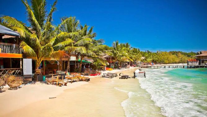 Siem Reap to Sihanoukville Taxi Transfer